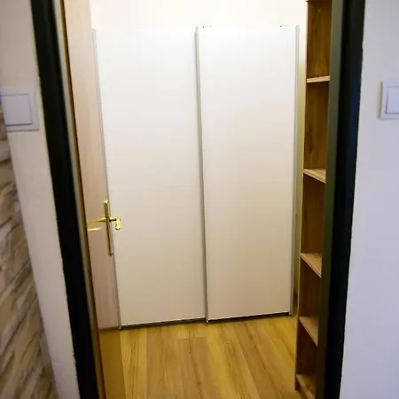 Apartment, Sun Terrace, Privat Parking, 7 Minutes Walk To The Center