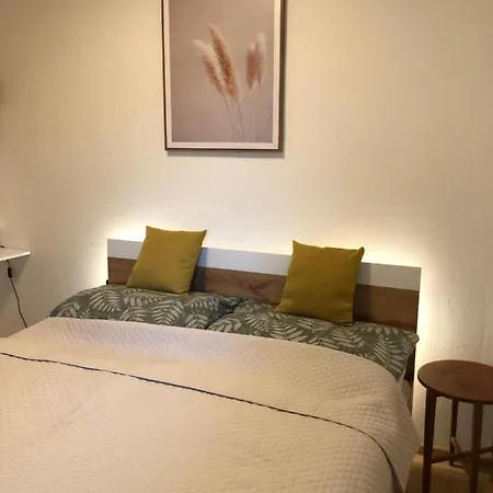 Apartment, Sun Terrace, Privat Parking, 7 Minutes Walk To The Center